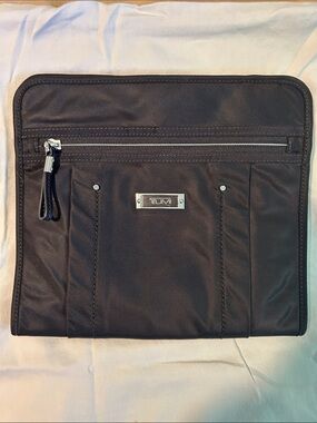 Tumi Orleans Snap Lingerie Roll My Favorite Things Black Nylon #0481813D